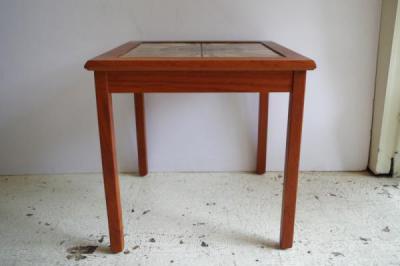 デンマーク製タイルテーブル