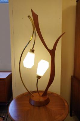 モダン2灯テーブルランプ