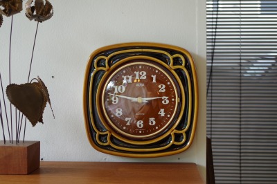 ドイツ製陶器の掛け時計「時計・鏡・ラック他 通販 (詳細) 」名古屋 