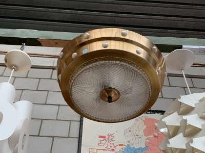 ペンダントランプ