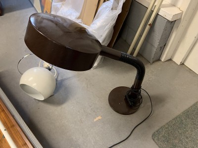 デスクランプ