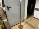 フロアランプ