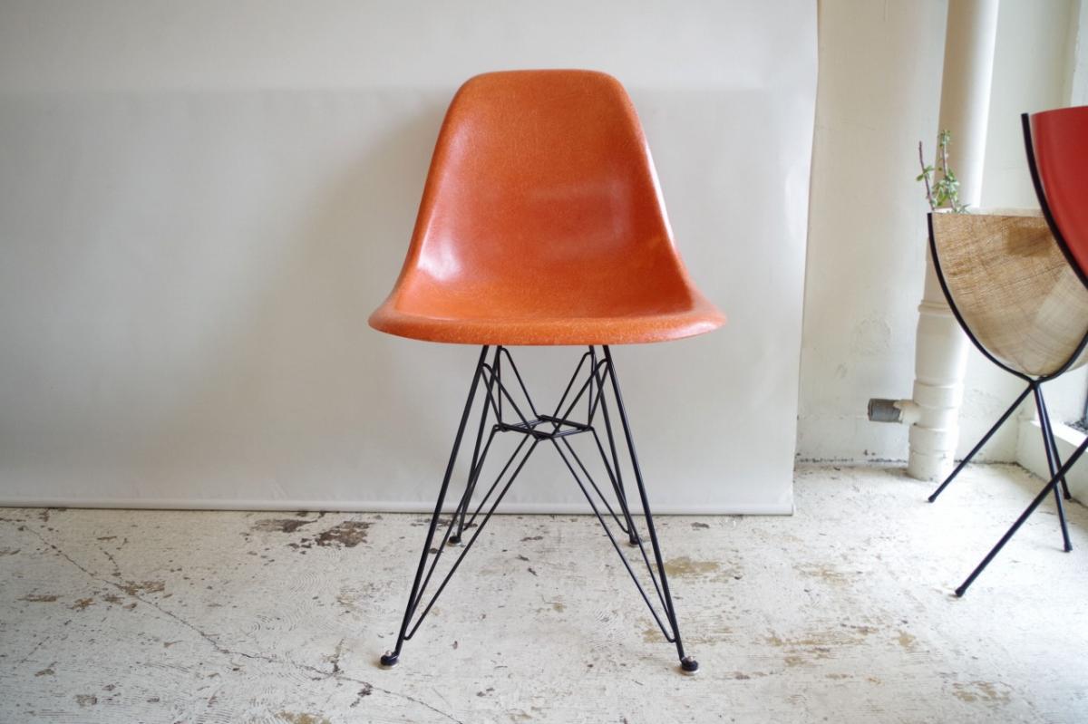 即日発送】 ハーマンミラー シェルサイドチェア オレンジ色 椅子 