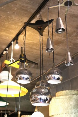 4灯シャンデリア