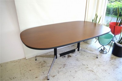 ハーマンミラー社製セグメンテッドテーブル