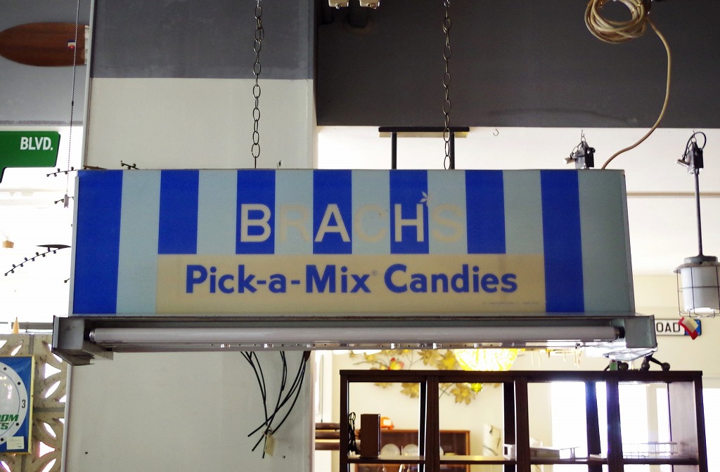 Brach S Candys ショップサイン アドバタイジングライト ミッドセンチュリー家具 ビンテージ家具の通販ならパームスプリングス