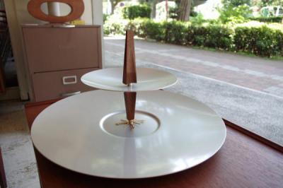 MIRRO社製メダリオンサービングトレー