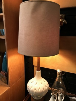 ポタリーベーステーブルランプ
