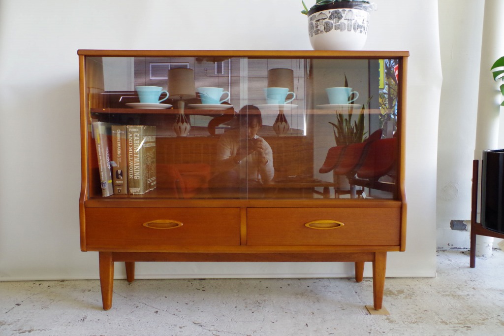 antique_furniture1739573675.jpg